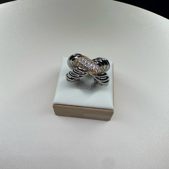 Two Tone Chunky Crisscross Pave Ring - Picture 5 of 5